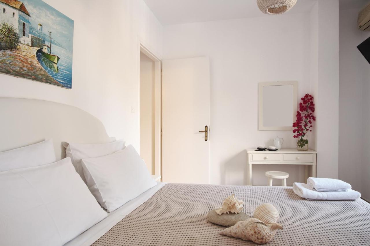 Petrino Hotel Ambrami Buitenkant foto